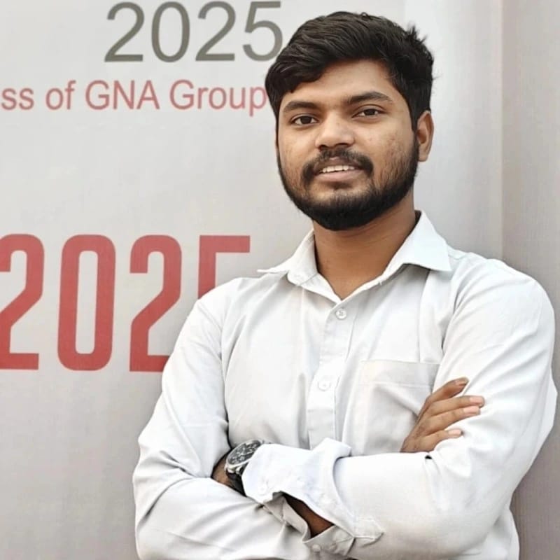 Portrait of Alok Kumar